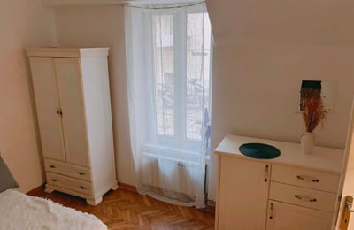 Alquiler de un acogedor apartamento de 2 habitaciones, 50 m², cerca del centro de Belgrado, Serbia